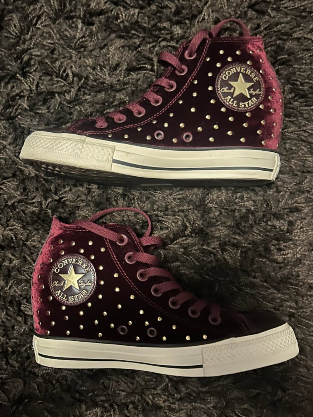 Converse Style Chuck Wedges Burgundy Velvet, Size 8